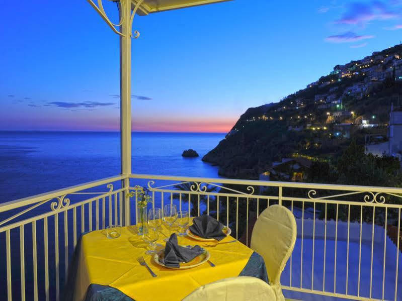 Hotel Torre Saracena Praiano Zewnętrze zdjęcie